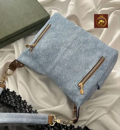 کیف دوشی زنانه طرح جین ( لی )