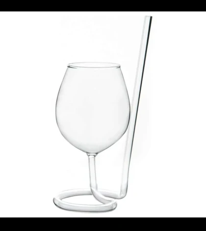 لیوان پیرکس نی دار / pa 44