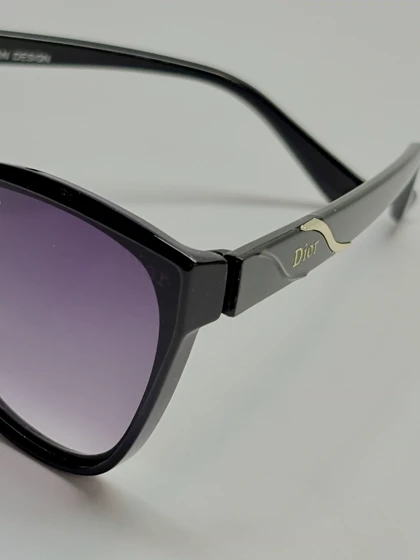 عینک افتابی زنانه 5062 DIOR