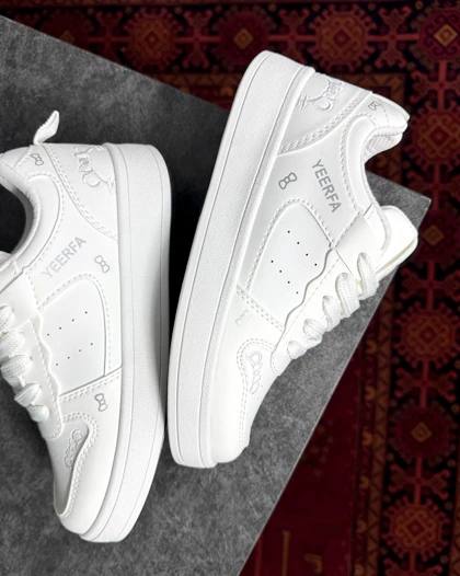 ونس دخترانه مدل هلوکیتی