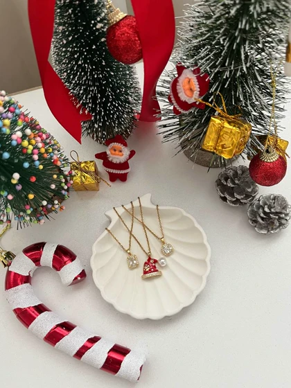 گردنبند وارداتی طرح کریسمسی