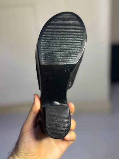 صندل مجلسی زنانه رایکا blk