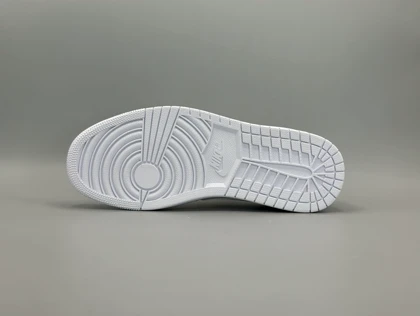 کتانی نایکی جردن1لو تراویس مستر وایت پارتی/Nike Air Jordan1 low Travis