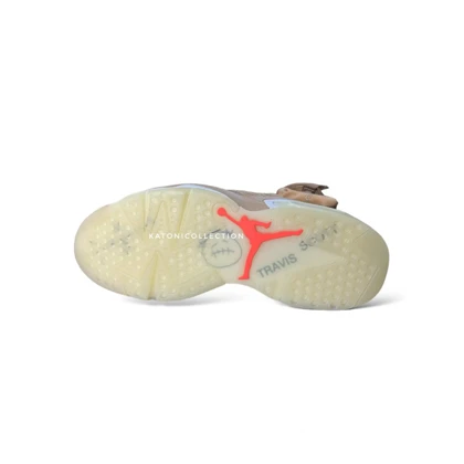 کتانی نایک ایر جردن 6 رترو تراویس اسکات کیفیت اورجینال Nike Air Jordan 6 Retro Travis Scott