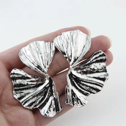 گوشواره زنانه مدل فشن