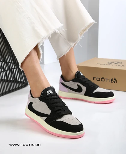 کفش کتانی زنانه نایک تراویس SX