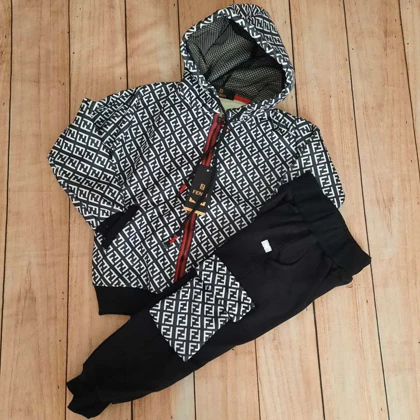 ست سویشرت شلوار طرح فندی بچه گانه