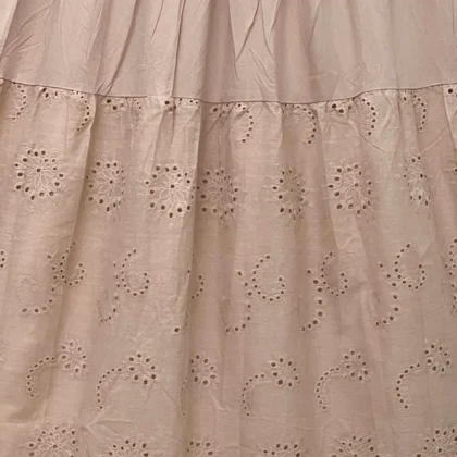 دامن خامه دوزی بلند کرم