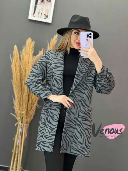 مانتو کتی مازراتی طرحدار