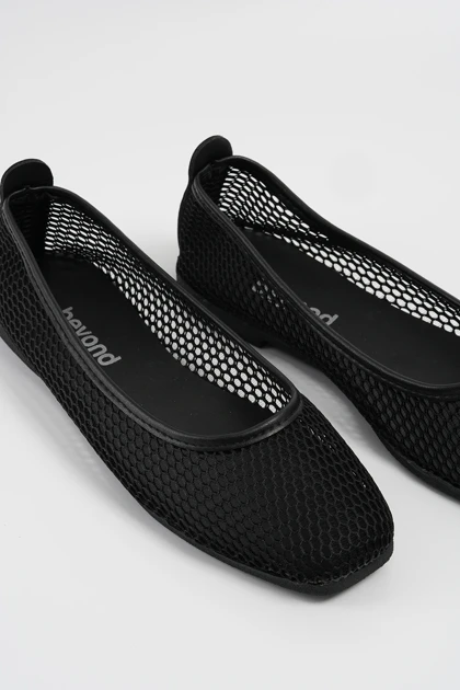 کالج زنانه بیاند beyond-