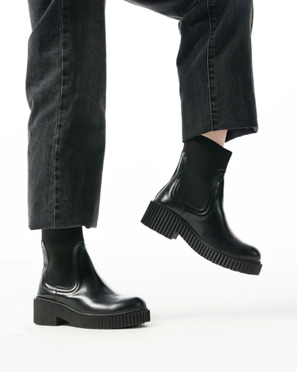 نیم بوت زنانه استرادیواریوس مدل Stradivarius Flat Ankle Boots - BTB95_2