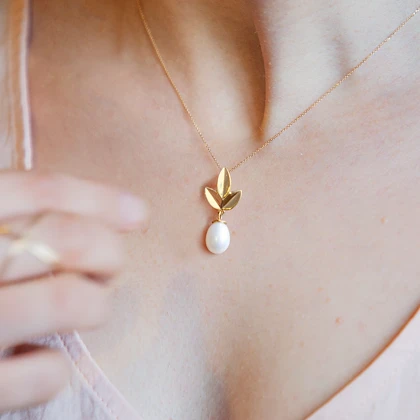 آویز نهال Nahal Pendant
