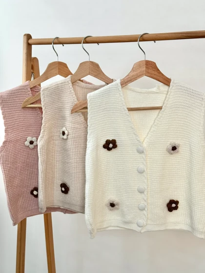 وست بافت گل‌دار کد 2