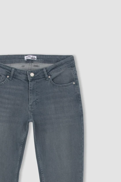 شلوار جین مردانه اورجینال دیفکتو defacto