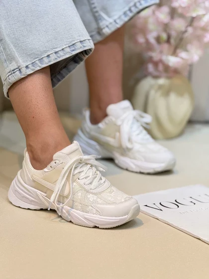 کتانی زنانه نایک وی تو کی طرح گل‌دار | کتانی زنانه نایک وی تو کی طرح گل‌دار nike v2k Flowers Run Womans کد 1325 کد 264