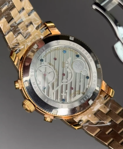 ساعت مچی وشرون کنستانتن کورنوگراف بند رزگلد صفحه کرمی Vacheron Constantin Geneve