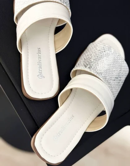 کفش صندل زنانه مدل Stradivarius Sandal - SPi47