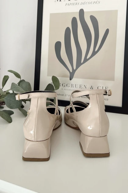 کفش پاشنه‌بلند کلاسیک زنانه polka-store polka-store