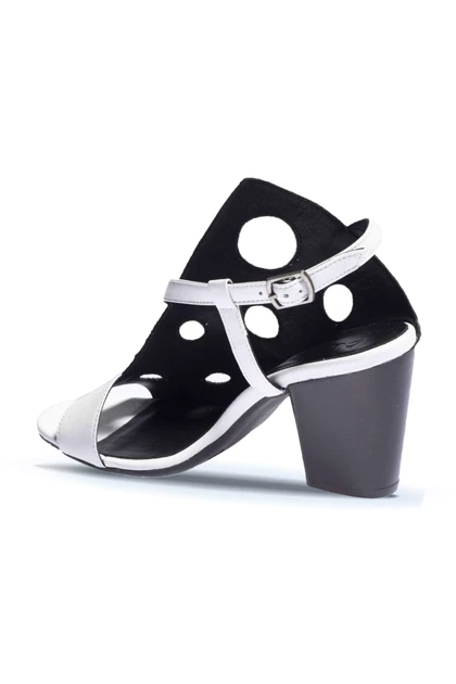 صندل زنانه بوئنو bueno