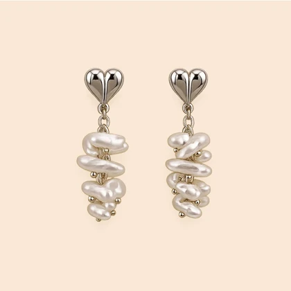 گوشواره میخی قلب و مروارید کد M50