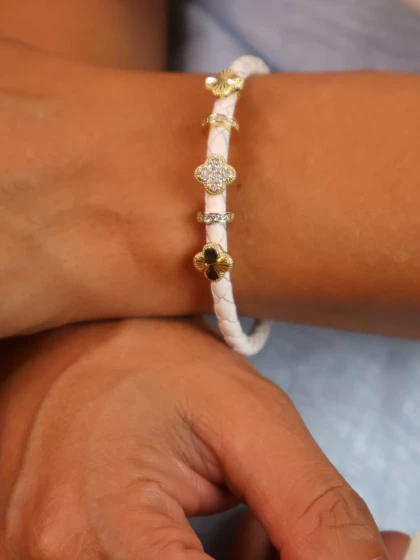 دستبند زنانه چرمی ونکلیف VAN CLEEF کد B2118