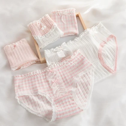 شورت طرح الیکا ( مناسب سایز 38 الی 44)