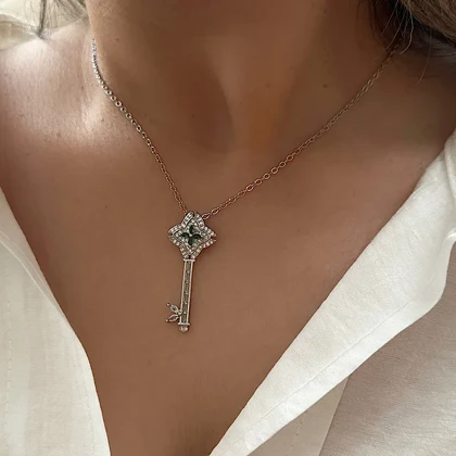 گردنبند زنانه طرح جواهر کلید کد 538