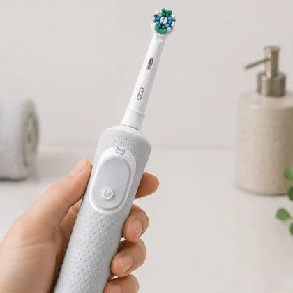 مسواک برقی شارژی اورال بی Oral-B مدل Vitality Precision Clean