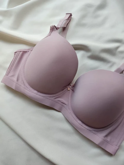 سوتین ابرنازک فنردار کاپ D برند CHANVIEN LEEN کد: 19006