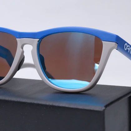 عینک برند OAKLEY کد 181471