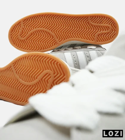 کفش کتانی مردانه و زنانه طوسی سفید ADIDAS Campus مدل 4237