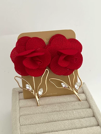گوشواره گل رز پارچه ای