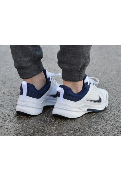 کفش پیاده روی مردانه nike