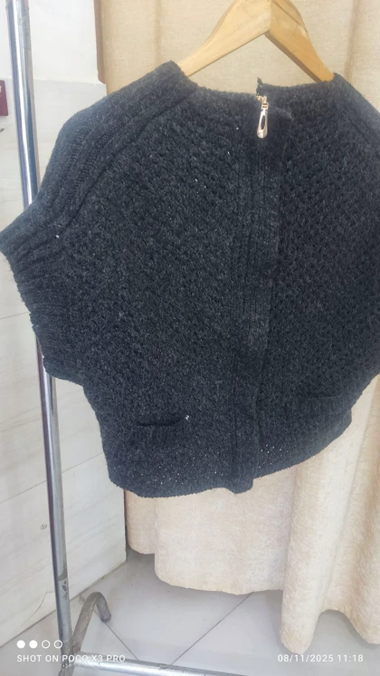 جلیقه زنانه بافت جلو زیپ‌دار