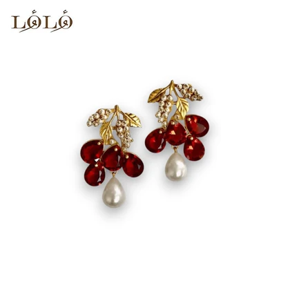 گوشواره خوشه قرمز