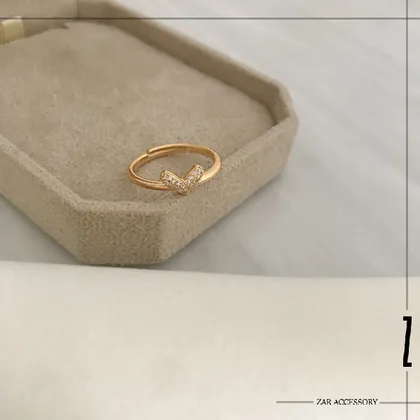 انگشتر زنانه تک قلب نگینی