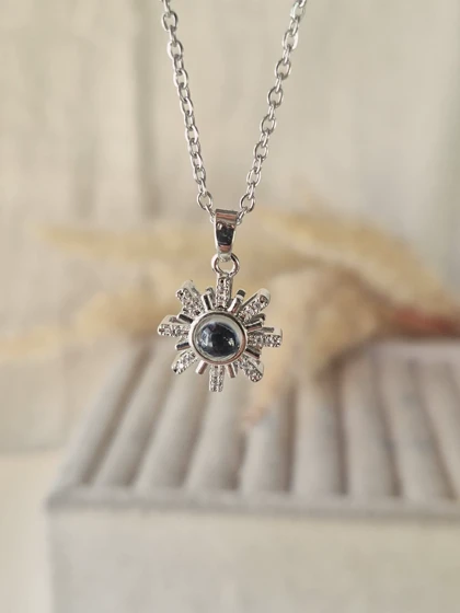 گردنبند زبان عشق