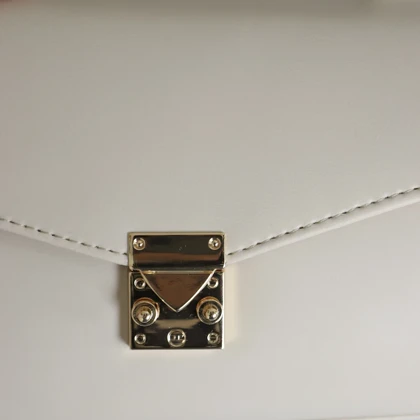 کیف زنانه مجلسی مدل آیسون