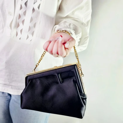 کیف فندی مجلسی 8700