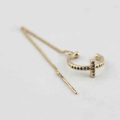 گوشواره زنانه بخیه ای مدل حلقه‌ای