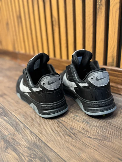 کفش کتانی نایک بزرگ پا