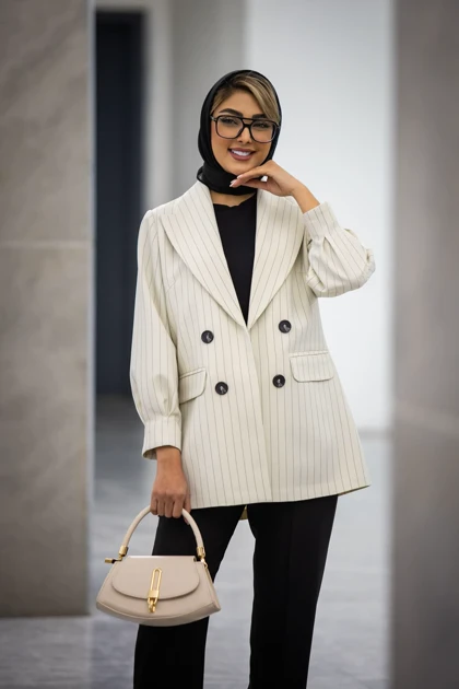 مانتو مازراتی کجراه دیپلمات مچ پیله