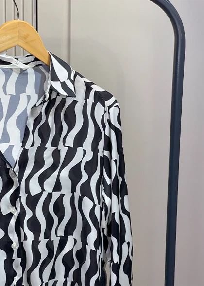 شومیز طرحدار سیاه سفید