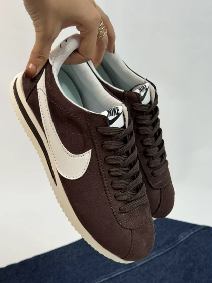 نایک کورتز 1953