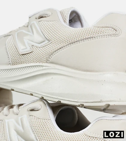 کفش کتانی مردانه و زنانه کرم NEW BALANCE 860