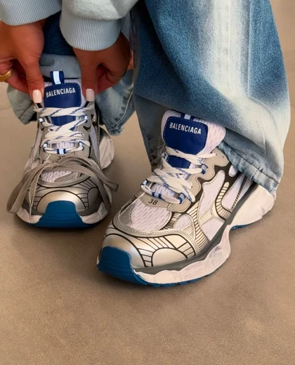 کتانی دخترانه 3XLسفید طوسی زیره آبی