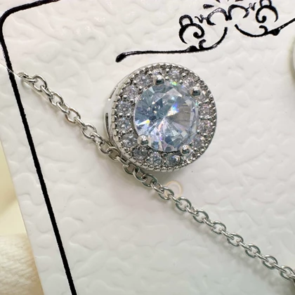 نیم‌ست استیل نقره‌ای طرح «خورشیدی گرد» (گردنبند + گوشواره) | اقتصادی و درخشان