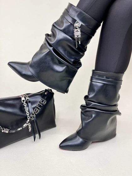 نیم بوت پاشنه‌دار زنانه ژیوانشی چروک GIVENCHY کد 1333 دختر طهرونی