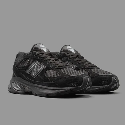 نیوبالانس 2010 تمام مشکی New Balance 2010 All Black