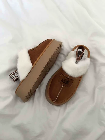 UGG پشت بند خز دار